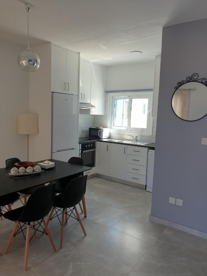 Ikaria Village Maisonette 12 Paphos Bagian luar foto